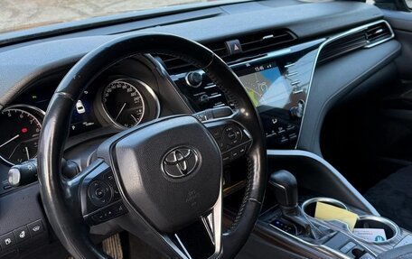 Toyota Camry, 2019 год, 2 900 000 рублей, 1 фотография