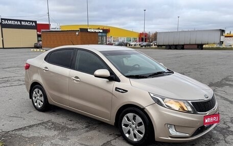 KIA Rio III рестайлинг, 2015 год, 935 000 рублей, 1 фотография