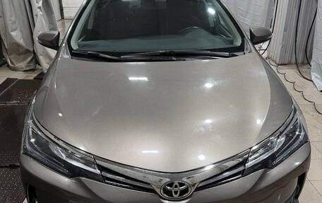 Toyota Corolla, 2017 год, 1 900 000 рублей, 1 фотография