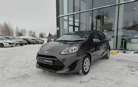 Toyota Aqua I, 2019 год, 1 290 000 рублей, 1 фотография