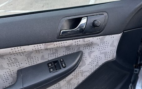 Skoda Fabia I, 2003 год, 545 000 рублей, 16 фотография