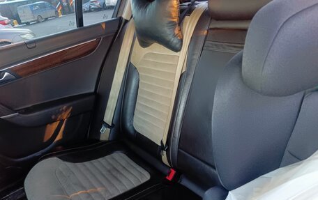 Volkswagen Passat B7, 2011 год, 700 000 рублей, 10 фотография