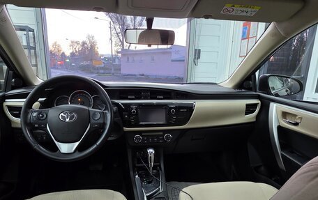 Toyota Corolla, 2013 год, 1 390 000 рублей, 17 фотография