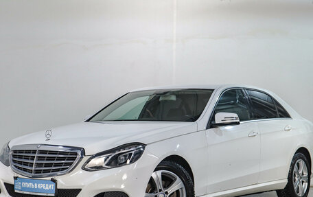 Mercedes-Benz E-Класс, 2013 год, 1 489 000 рублей, 3 фотография