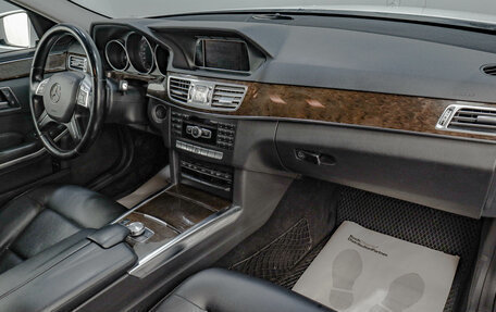 Mercedes-Benz E-Класс, 2013 год, 1 489 000 рублей, 9 фотография