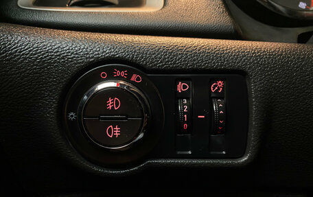 Opel Astra J, 2011 год, 800 000 рублей, 16 фотография