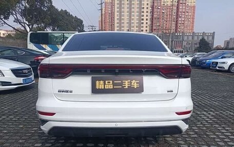 Geely Emgrand, 2022 год, 900 030 рублей, 6 фотография