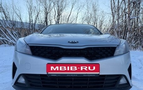 KIA Rio IV, 2021 год, 1 750 000 рублей, 10 фотография