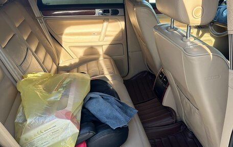 Volkswagen Touareg III, 2005 год, 900 000 рублей, 2 фотография