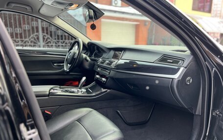 BMW 5 серия, 2016 год, 2 850 000 рублей, 18 фотография