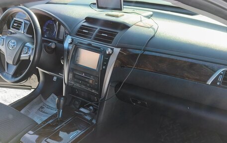 Toyota Camry, 2015 год, 2 350 000 рублей, 7 фотография