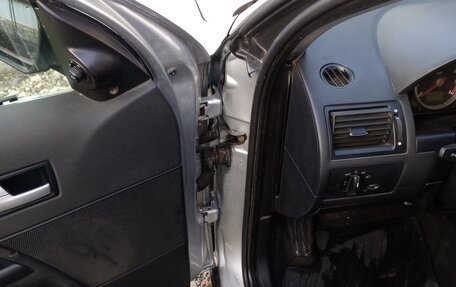 Ford Mondeo III, 2001 год, 300 000 рублей, 18 фотография