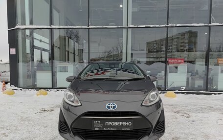 Toyota Aqua I, 2019 год, 1 290 000 рублей, 2 фотография