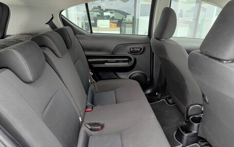 Toyota Aqua I, 2019 год, 1 290 000 рублей, 15 фотография