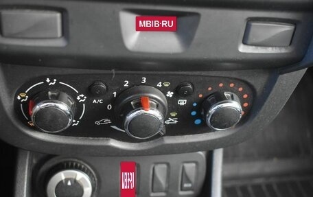 Renault Duster I рестайлинг, 2018 год, 1 350 000 рублей, 14 фотография