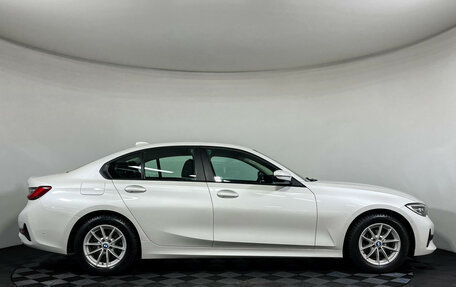 BMW 3 серия, 2021 год, 3 197 000 рублей, 6 фотография