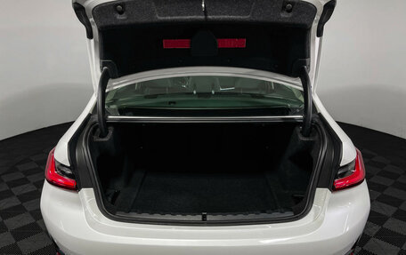 BMW 3 серия, 2021 год, 3 197 000 рублей, 9 фотография