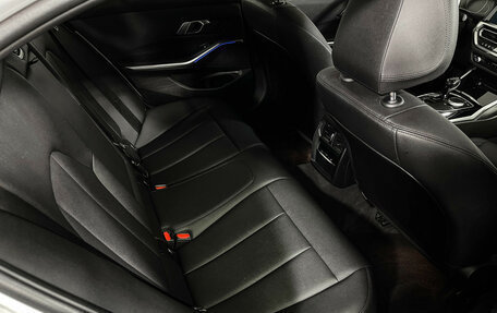 BMW 3 серия, 2021 год, 3 197 000 рублей, 14 фотография