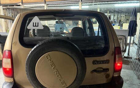 Chevrolet Niva I рестайлинг, 2004 год, 280 000 рублей, 2 фотография