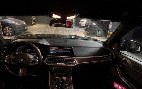 BMW X7, 2021 год, 12 100 000 рублей, 8 фотография