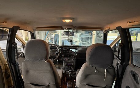 Chevrolet Niva I рестайлинг, 2004 год, 280 000 рублей, 14 фотография