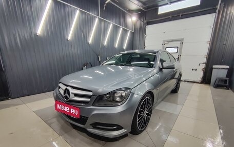 Mercedes-Benz C-Класс, 2011 год, 1 450 000 рублей, 4 фотография