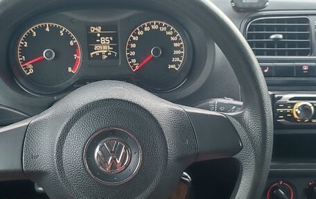 Volkswagen Polo VI (EU Market), 2012 год, 625 000 рублей, 23 фотография