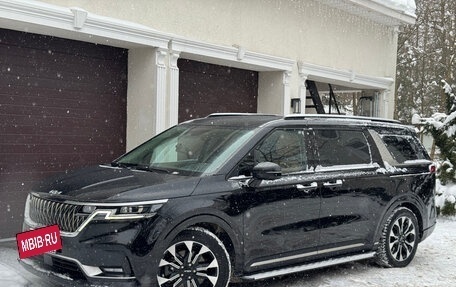 KIA Carnival, 2021 год, 4 300 000 рублей, 3 фотография