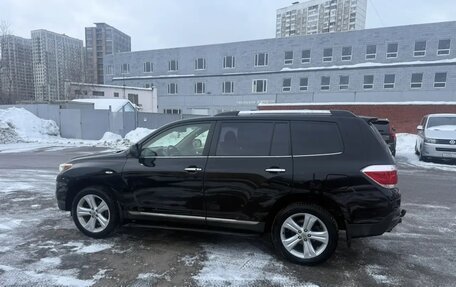 Toyota Highlander III, 2012 год, 1 800 000 рублей, 13 фотография