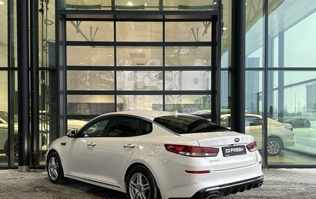 KIA Optima IV, 2019 год, 1 900 000 рублей, 2 фотография