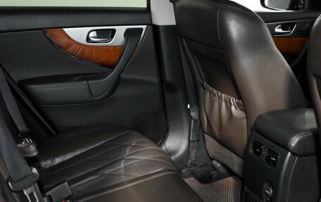 Infiniti QX70, 2014 год, 1 870 000 рублей, 13 фотография