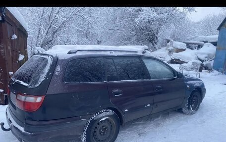 Toyota Carina, 1995 год, 90 000 рублей, 1 фотография