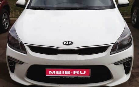 KIA Rio IV, 2018 год, 750 000 рублей, 1 фотография