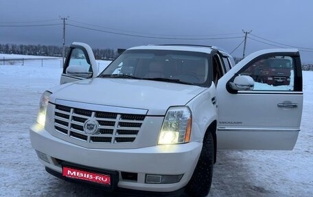 Cadillac Escalade III, 2008 год, 1 250 000 рублей, 1 фотография