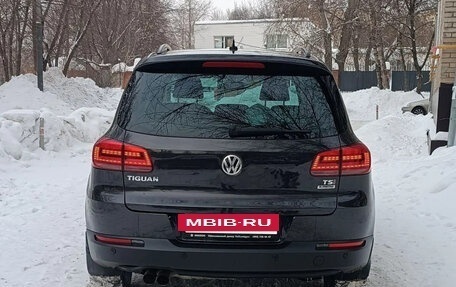 Volkswagen Tiguan I, 2015 год, 1 480 000 рублей, 3 фотография