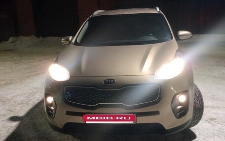 KIA Sportage IV рестайлинг, 2016 год, 1 800 000 рублей, 15 фотография