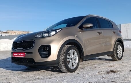 KIA Sportage IV рестайлинг, 2016 год, 1 800 000 рублей, 4 фотография