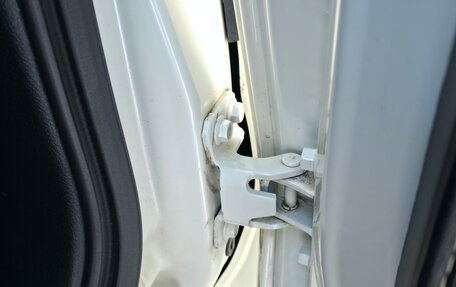 Toyota Land Cruiser Prado 150 рестайлинг 2, 2018 год, 5 500 000 рублей, 26 фотография