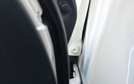 Toyota Land Cruiser Prado 150 рестайлинг 2, 2018 год, 5 500 000 рублей, 30 фотография