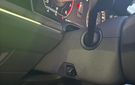 Volkswagen Touareg III, 2019 год, 4 400 000 рублей, 22 фотография