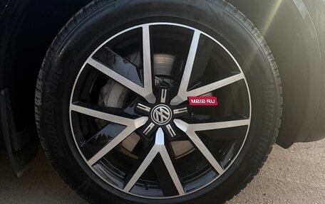 Volkswagen Touareg III, 2019 год, 4 400 000 рублей, 15 фотография