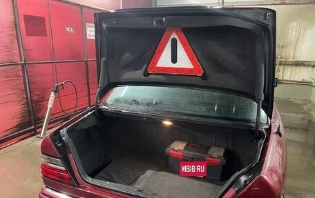 Mercedes-Benz E-Класс, 1994 год, 950 000 рублей, 10 фотография