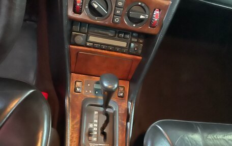 Mercedes-Benz E-Класс, 1994 год, 950 000 рублей, 11 фотография