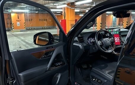 Lexus LX, 2022 год, 15 150 000 рублей, 14 фотография