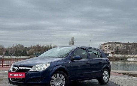 Opel Astra H, 2008 год, 700 000 рублей, 11 фотография