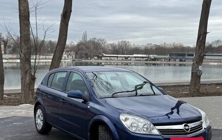 Opel Astra H, 2008 год, 700 000 рублей, 14 фотография