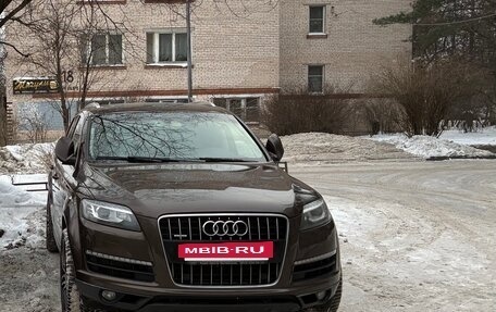 Audi Q7, 2011 год, 2 700 000 рублей, 3 фотография
