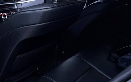 BMW 5 серия, 2012 год, 1 800 000 рублей, 16 фотография