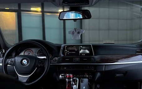 BMW 5 серия, 2012 год, 1 800 000 рублей, 20 фотография