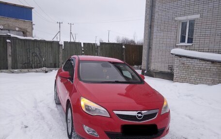 Opel Astra J, 2011 год, 780 000 рублей, 5 фотография